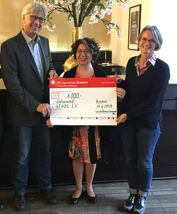 Great joy – Bremen Lions Club Cosmopolitan supports XENOS e.V.